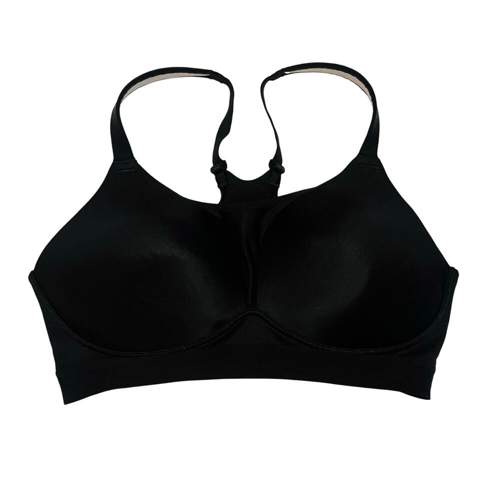 Lucy sports bra